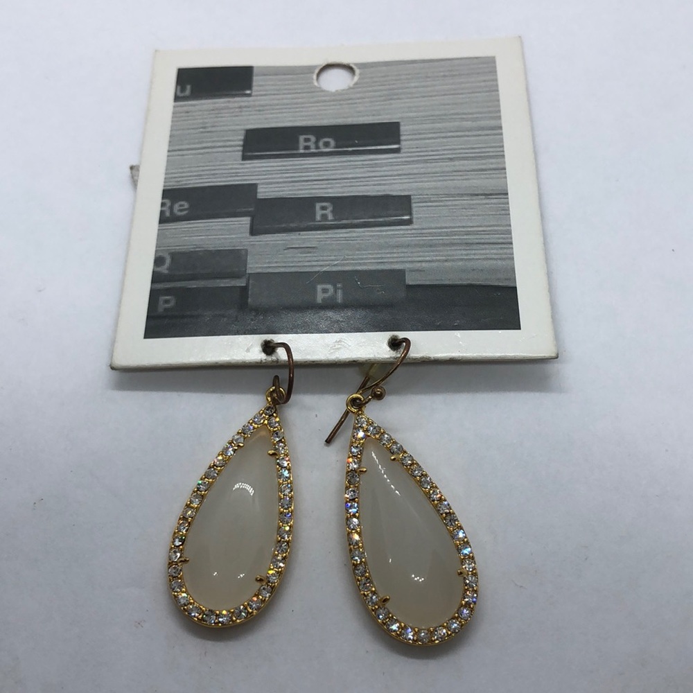 Rain Drop Sparkling Earrings
